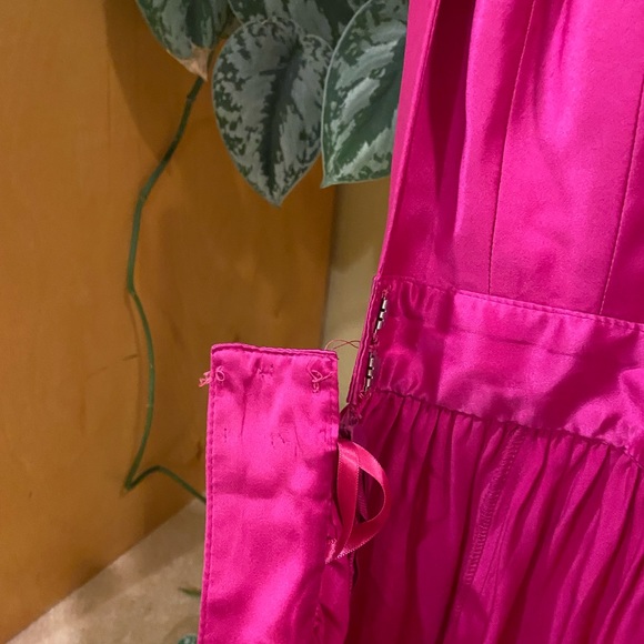 Stunning spaghetti strap backless dress. Raspberry color and clasp will be fixed - Picture 3 of 4